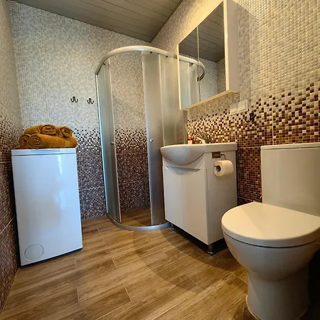 Okka Apartement *